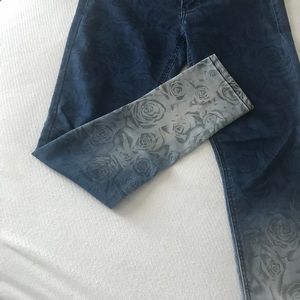 Rose embossed Jeans
